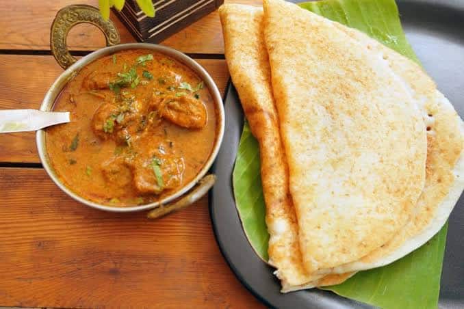 Kal Dosa With Chicken Curry