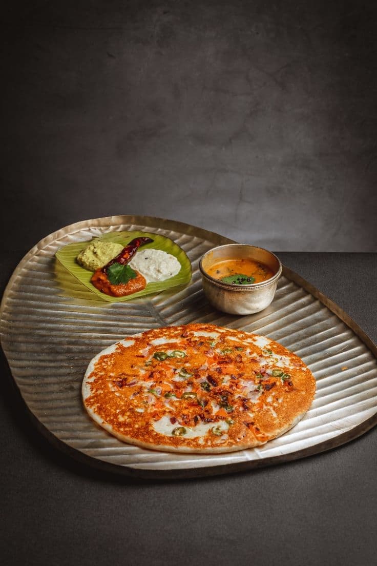 Onion Chili Uthappam