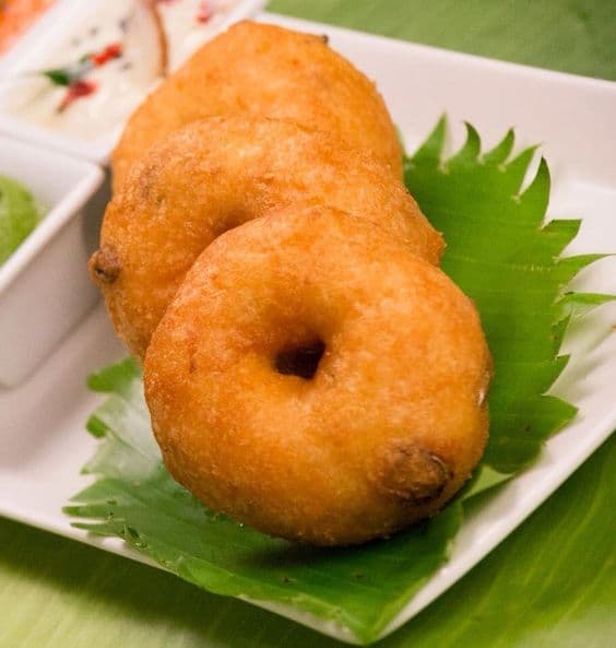 Medhu Vada (2 Pcs)