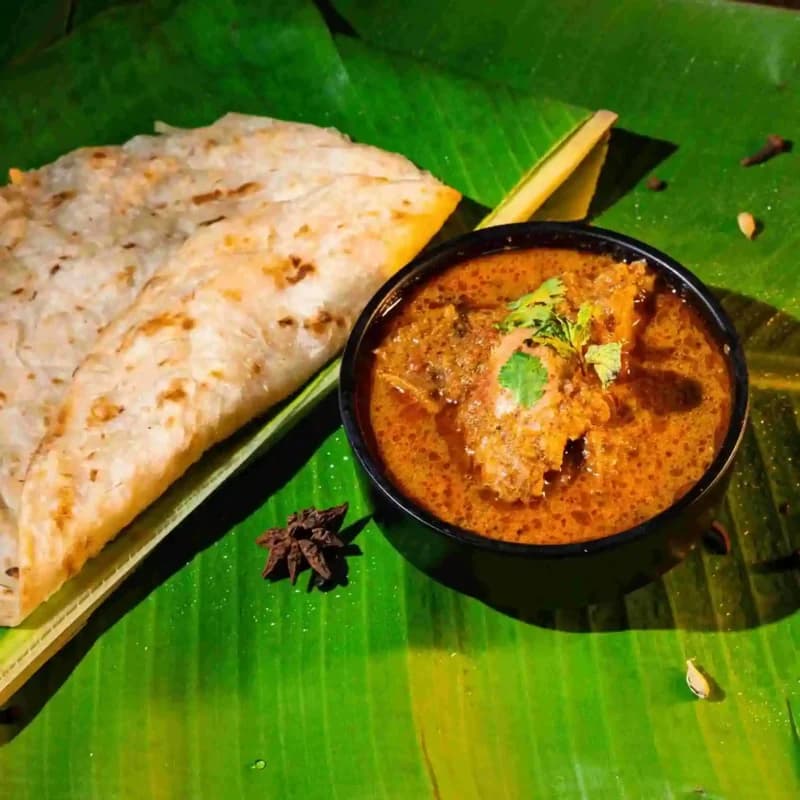 Parotta with Chicken Curry